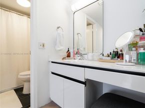 6767 Collins Ave 1704, Miami Beach FL 33141