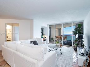 6767 Collins Ave 1704, Miami Beach FL 33141