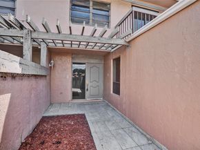 20607 NE 7th Ct, Miami FL 33179