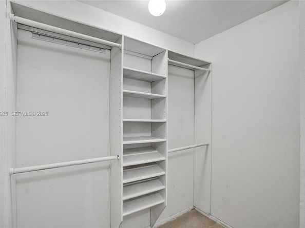 20607 NE 7th Ct, Miami FL 33179