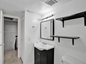 20607 NE 7th Ct, Miami FL 33179