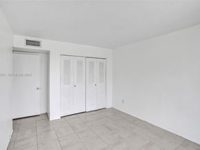 20607 NE 7th Ct, Miami FL 33179