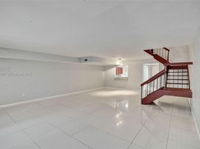 20607 NE 7th Ct, Miami FL 33179