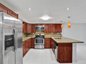 20607 NE 7th Ct, Miami FL 33179