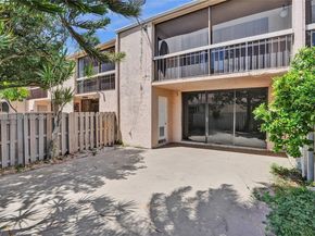 20607 NE 7th Ct, Miami FL 33179