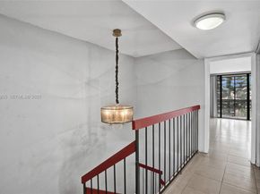 20607 NE 7th Ct, Miami FL 33179