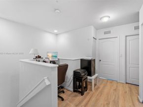 21007 NW 14th Pl 7, Miami Gardens FL 33169