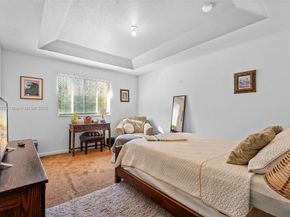 21007 NW 14th Pl 7, Miami Gardens FL 33169