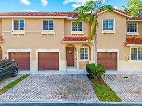 21007 NW 14th Pl 7, Miami Gardens FL 33169
