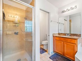 21007 NW 14th Pl 7, Miami Gardens FL 33169