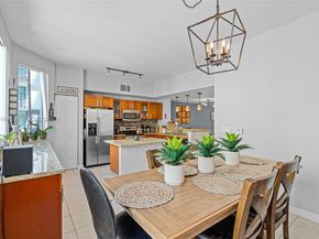 2134 Van Buren St 306, Hollywood FL 33020