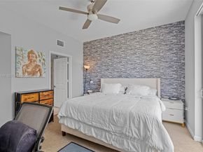 2134 Van Buren St 306, Hollywood FL 33020