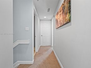 2134 Van Buren St 306, Hollywood FL 33020