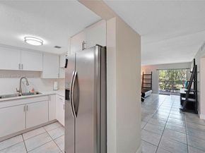 1810 W 56th St 3204, Hialeah FL 33012