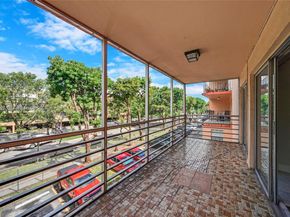 1810 W 56th St 3204, Hialeah FL 33012