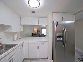 1810 W 56th St 3204, Hialeah FL 33012