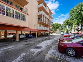 1810 W 56th St 3204, Hialeah FL 33012
