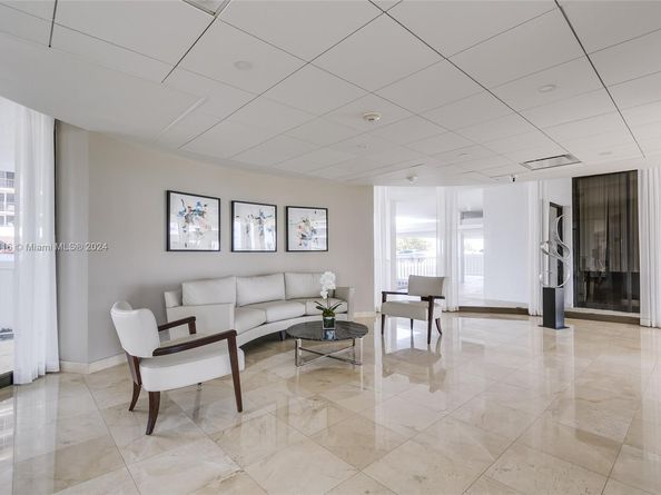 1200 S Ocean Blvd 4D, Boca Raton FL 33432