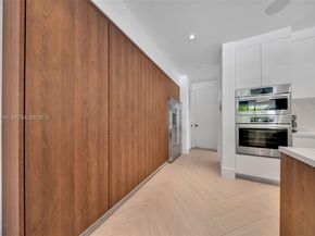 3510 Segovia St 3510, Coral Gables FL 33134