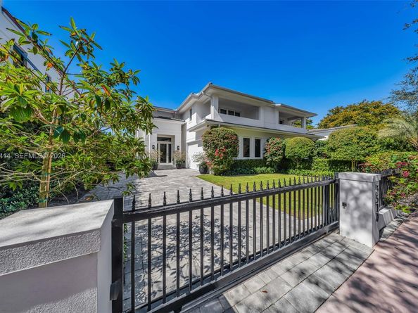 3510 Segovia St 3510, Coral Gables FL 33134