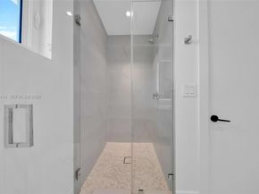 3510 Segovia St 3510, Coral Gables FL 33134