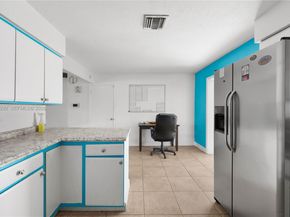 417 SW 1st Ave, Boynton Beach FL 33435