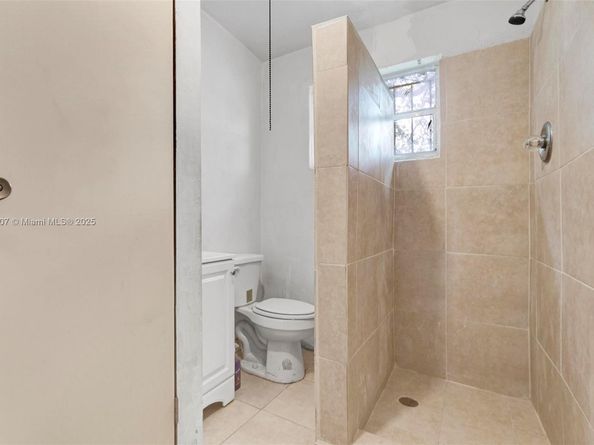 16301 NW 32nd Ave, Miami Gardens FL 33054