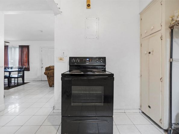 16301 NW 32nd Ave, Miami Gardens FL 33054