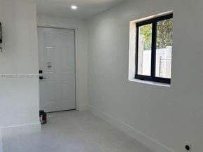 810 Wyoming Ave, Fort Lauderdale FL 33312