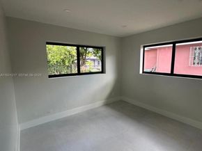 810 Wyoming Ave, Fort Lauderdale FL 33312