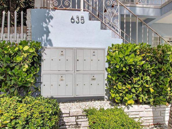 635 8th St 205, Miami Beach FL 33139