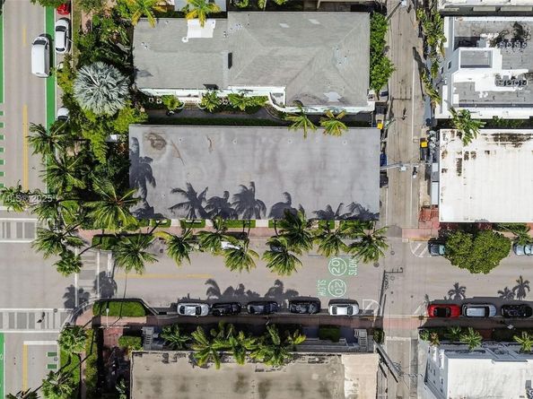 635 8th St 205, Miami Beach FL 33139