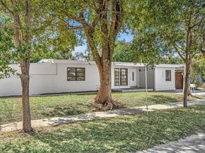 1600 SW 9th St, Fort Lauderdale FL 33312