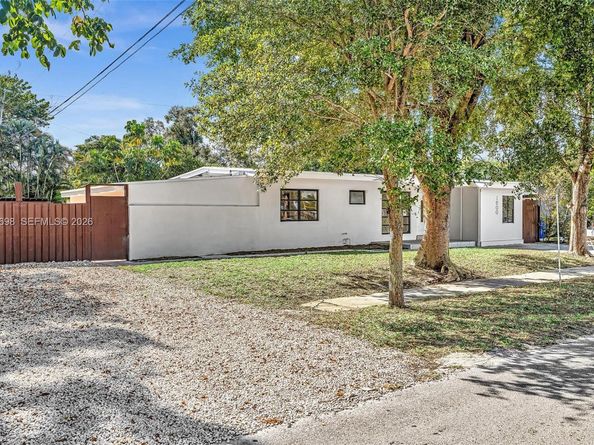 1600 SW 9th St, Fort Lauderdale FL 33312