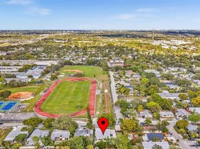 1600 SW 9th St, Fort Lauderdale FL 33312