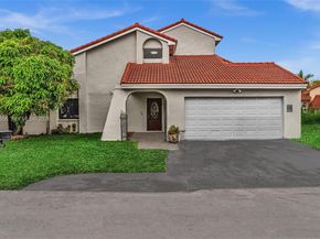 17532 NW 61st Ct N, Hialeah FL 33015
