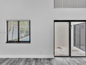 17532 NW 61st Ct N, Hialeah FL 33015