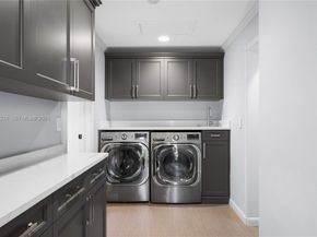 3916 Granada Blvd, Coral Gables FL 33134