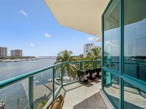 1660 W Glencoe St 401, Miami FL 33133