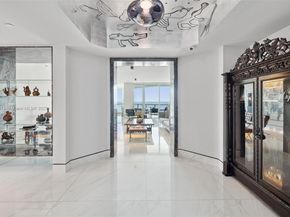 1660 W Glencoe St 401, Miami FL 33133
