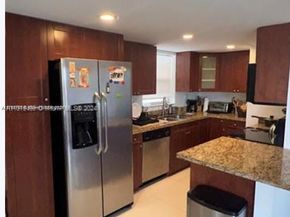1221 SW 122nd Ave 401, Miami FL 33184