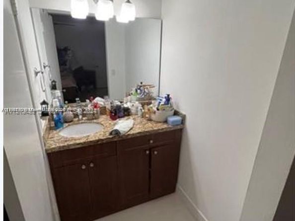 1221 SW 122nd Ave 401, Miami FL 33184