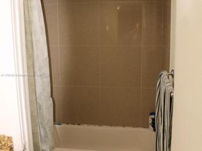1221 SW 122nd Ave 401, Miami FL 33184
