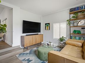 565 South Dr, Miami Springs FL 33166