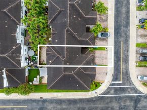 11507 NW 77th St, Doral FL 33178