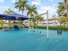 11507 NW 77th St, Doral FL 33178