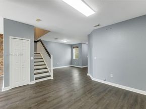 11507 NW 77th St, Doral FL 33178
