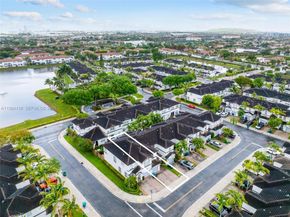 11507 NW 77th St, Doral FL 33178