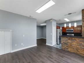 11507 NW 77th St, Doral FL 33178