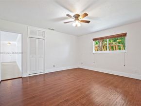 110 NW 78th Ave, Pembroke Pines FL 33024